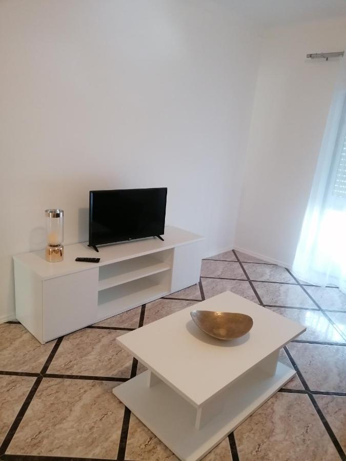 Apartamentos Nazare Amada מראה חיצוני תמונה
