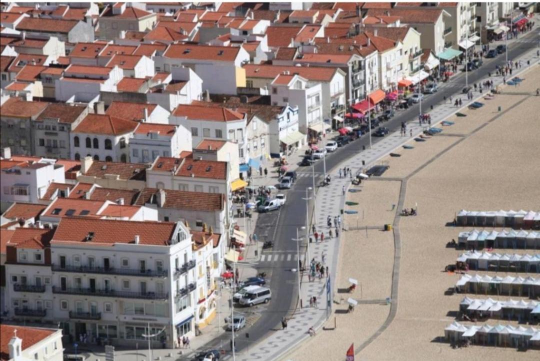 Apartamentos Nazare Amada מראה חיצוני תמונה